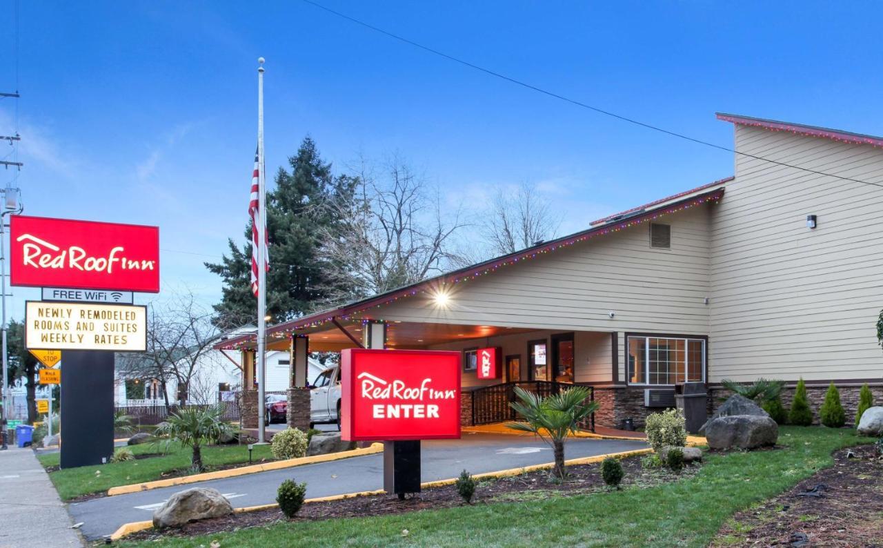 Red Roof Inn Portland Exterior photo