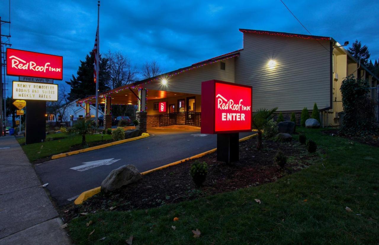 Red Roof Inn Portland Exterior photo